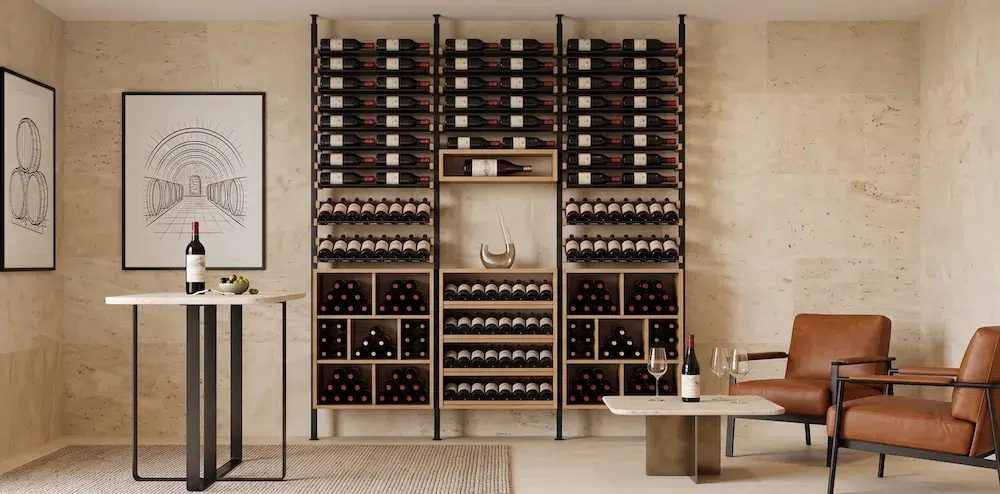 Découvrez l'agencement sur mesure de caves à vin, alliant design contemporain et fonctionnalité pour un rangement parfait de vos bouteilles.
