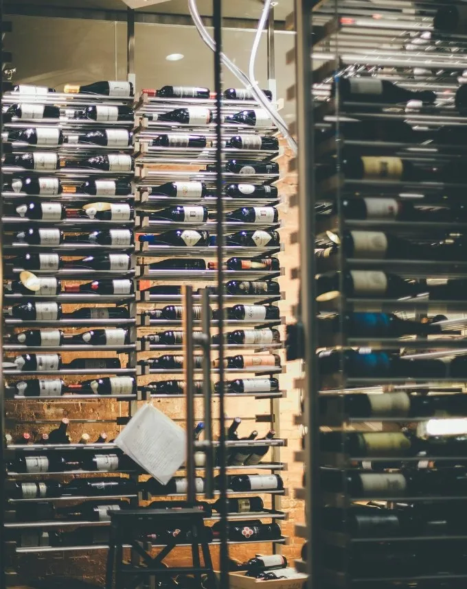étagéres à vin europea wine racks  p