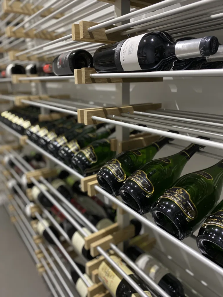 étagéres à vin europea wine racks 135