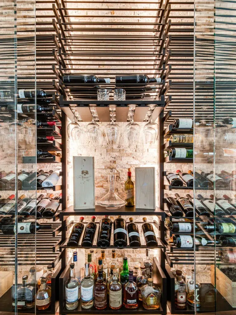 wine-wallniche7-dwQ